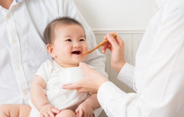 「離乳食時短術」離乳食初期の便利道具フードグラインダー、レンジで簡単ホワイトソース作りなど