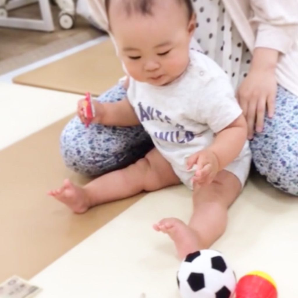 思い出の1歳誕生日。 息子が選んだそろばんと1万円札！