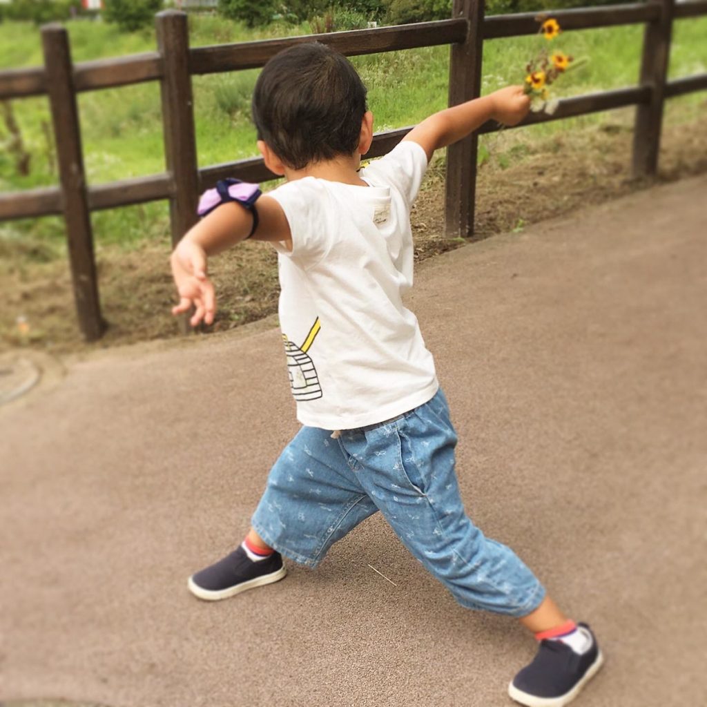 「挨拶＝何かもらえる」 ‥そう思ってる！？恐るべし2歳児