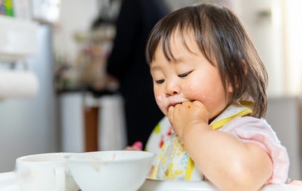 離乳食期の赤ちゃん